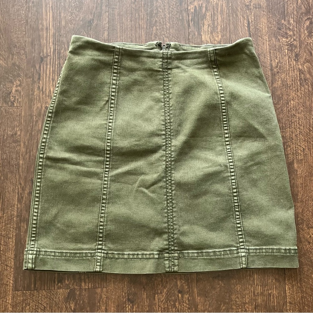 Free People Woman’s Olive Panel Mini Skirt Sz 8